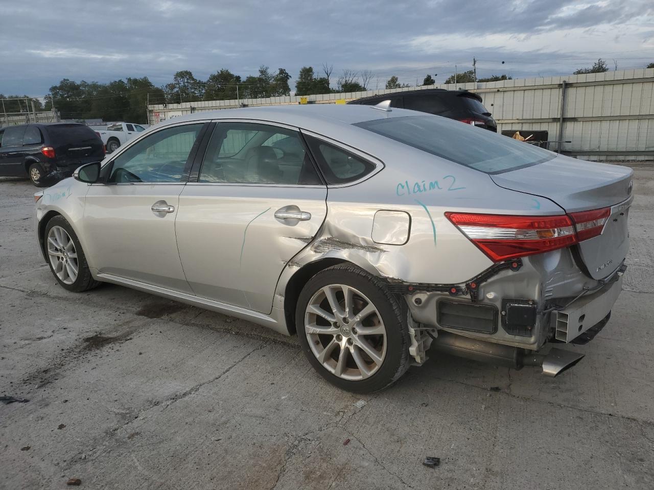 Lot #2836285645 2014 TOYOTA AVALON BAS