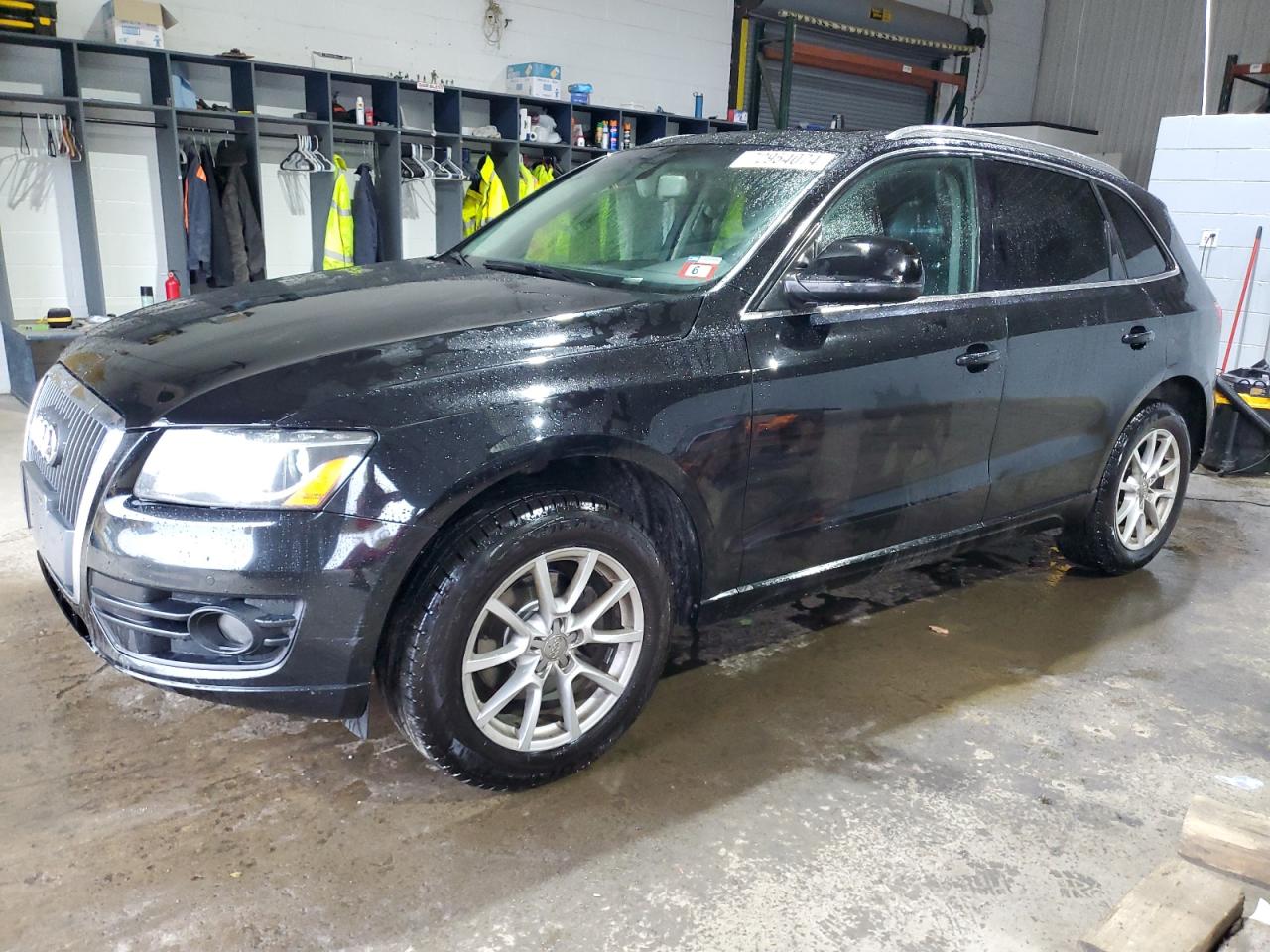 Audi Q5 2011 2.0T Premium Plus