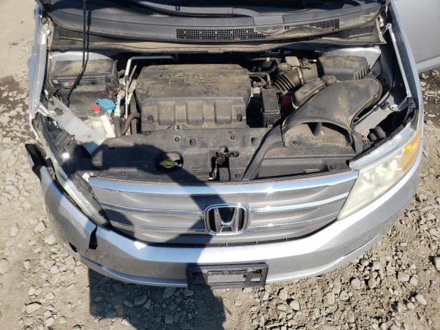 VIN 5FNRL5H2XDB057718 2013 Honda Odyssey, LX no.12