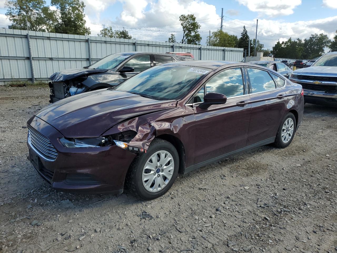 FORD FUSION S