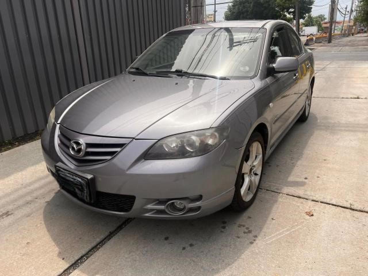 MAZDA 3 S 2006 gray sedan 4d gas JM1BK323861512510 photo #3