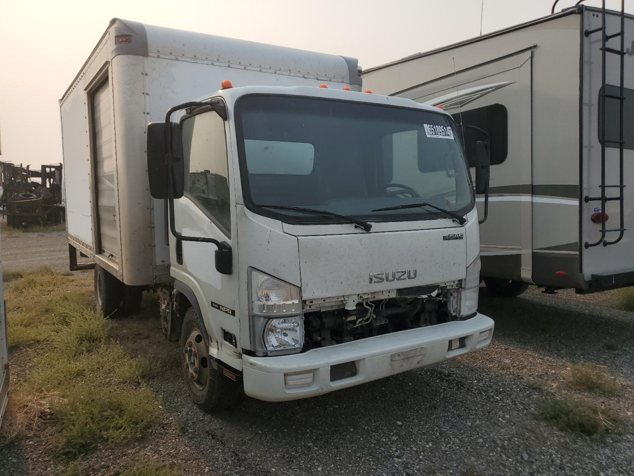 Lot #2923937822 2019 ISUZU NPR