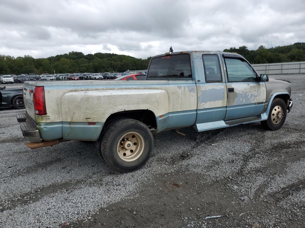 Lot #2928514119 1989 CHEVROLET GMT-400 C3