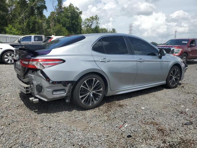 VIN 4T1B11HK4JU647380 2018 Toyota Camry, L no.3