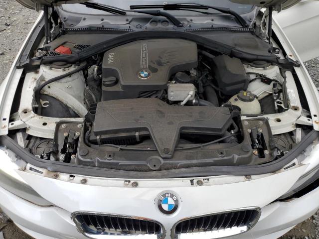 VIN WBA3C3G51FNT51029 2015 BMW 3 Series, 320 I Xdrive no.11