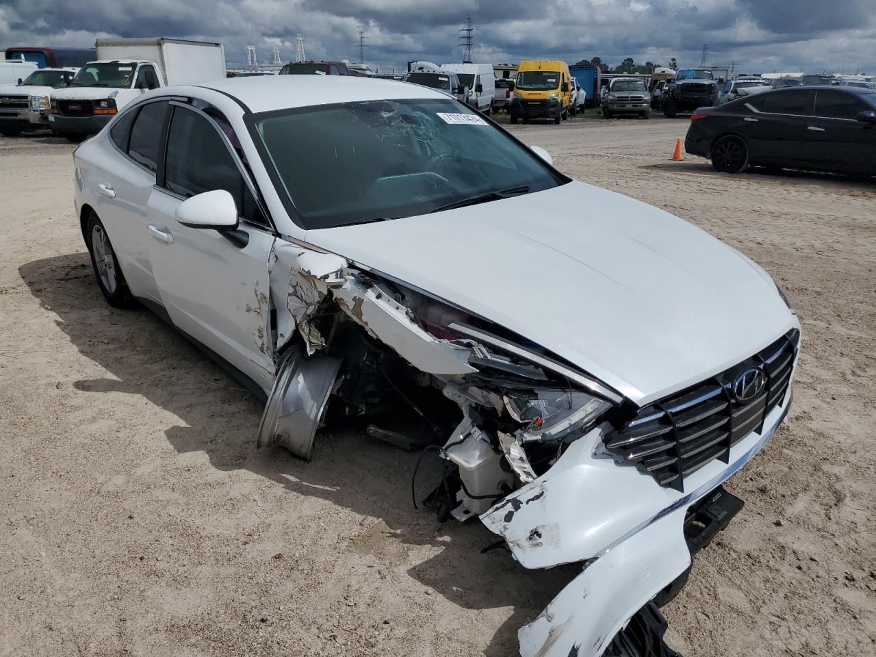 Lot #3030617092 2021 HYUNDAI SONATA SE