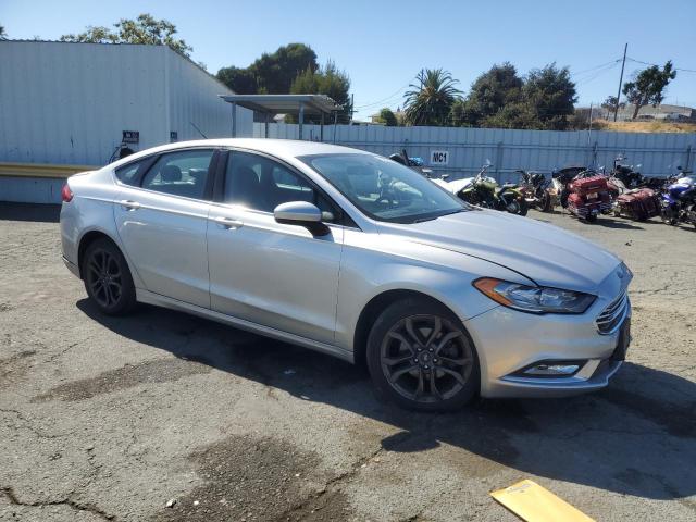 VIN 3FA6P0HDXJR157488 2018 Ford Fusion, SE no.4