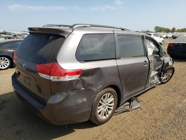 VIN 5TDYK3DC9DS338177 2013 Toyota Sienna, Xle no.3