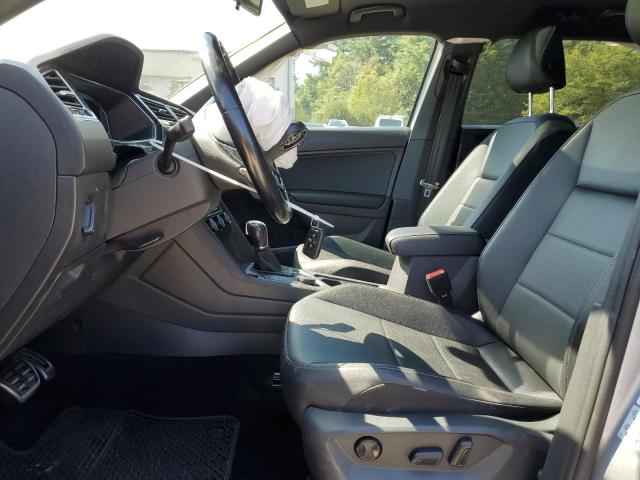 2019 VOLKSWAGEN TIGUAN SE - 3VV2B7AX1KM121371