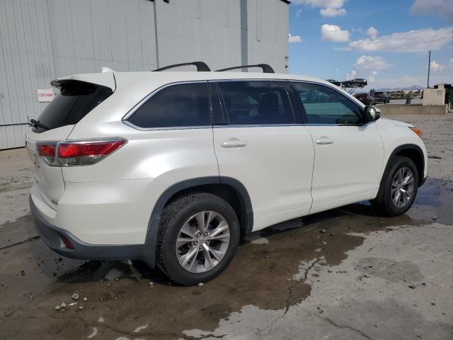 VIN 5TDBKRFH0FS153410 2015 Toyota Highlander, LE no.3