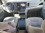 TOYOTA SIENNA LE photo