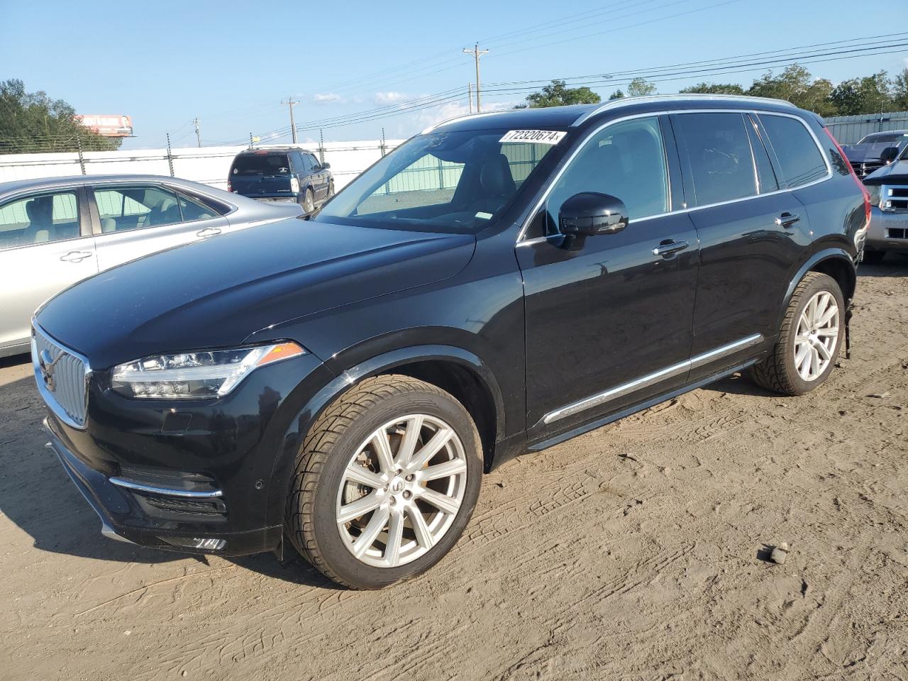 VOLVO XC90 T6