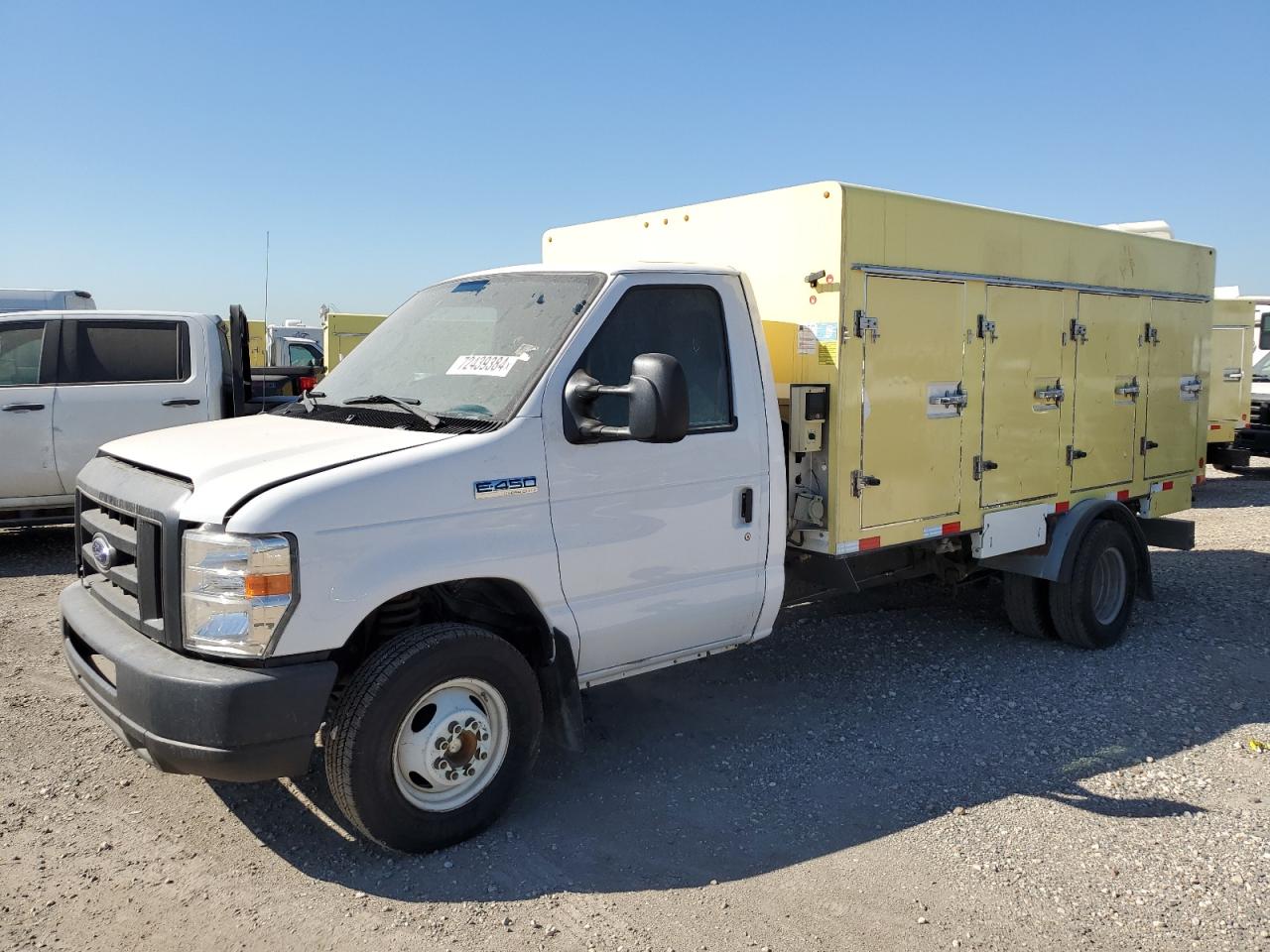 Lot #2893130514 2017 FORD ECONOLINE