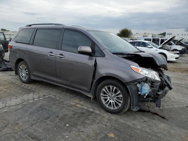 2020 TOYOTA SIENNA XLE - 5TDYZ3DC2LS022209