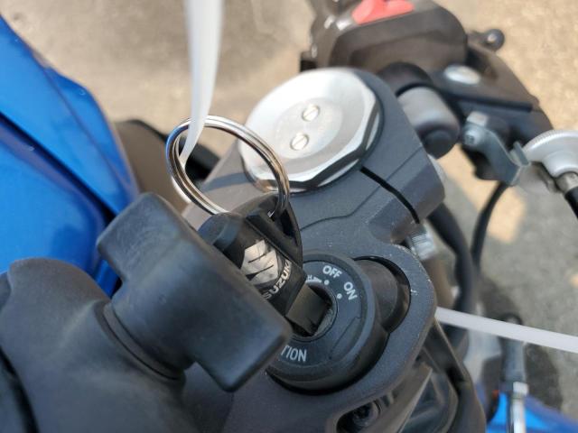 2017 SUZUKI GSX-R600 JS1GN7FA7H2101409