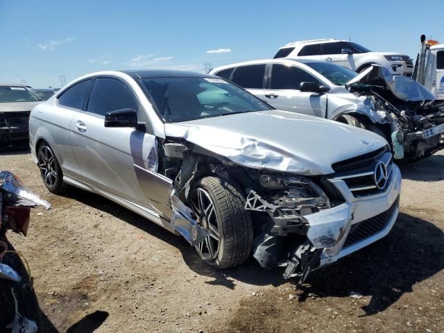 VIN WDDGJ4HB0FG439844 2015 Mercedes-Benz C-Class, 250 no.4