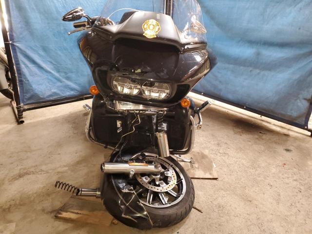 2017 HARLEY-DAVIDSON FLTRU 5HD1KGDA8HB606020