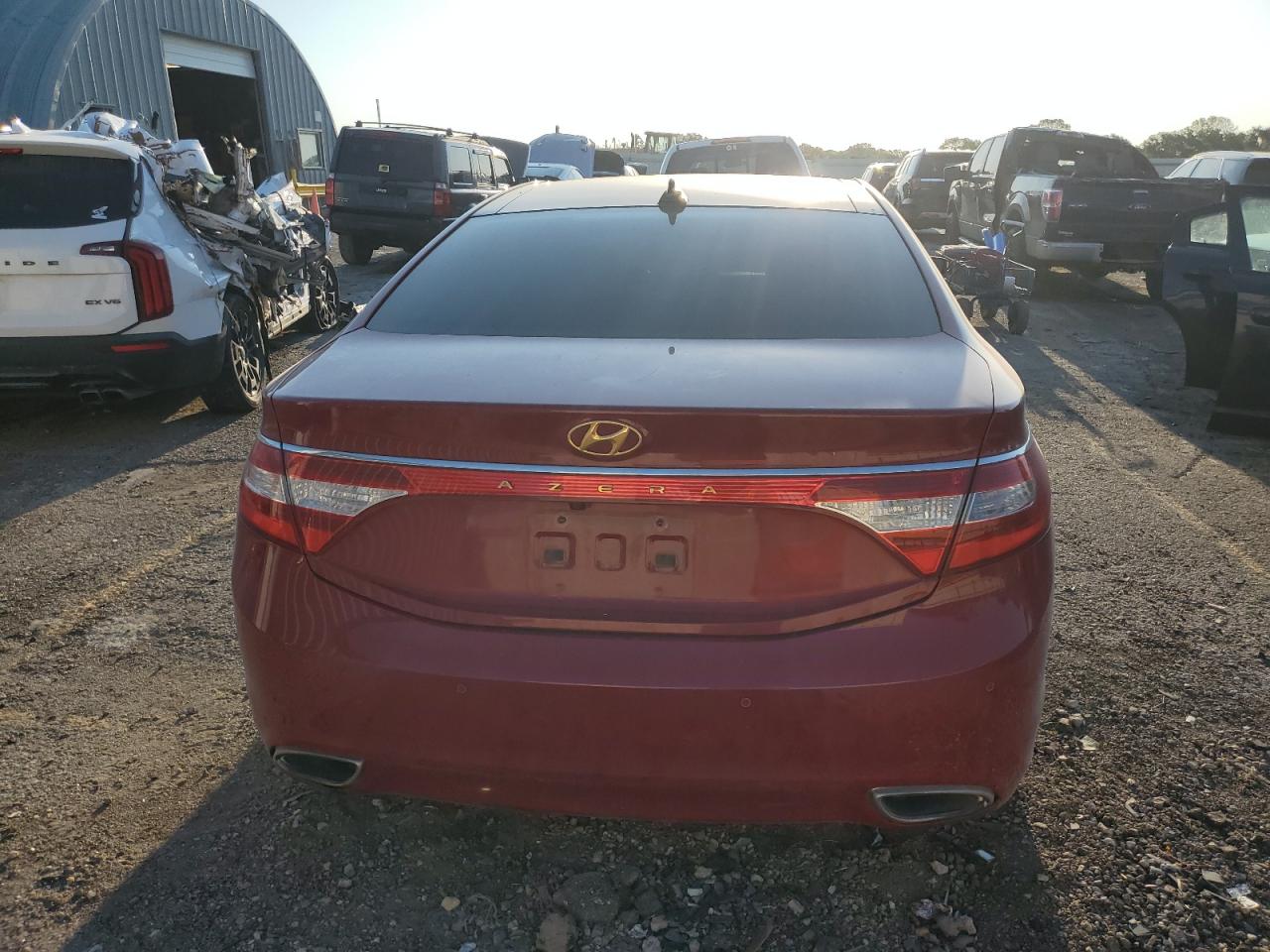 Lot #3006439106 2013 HYUNDAI AZERA GLS