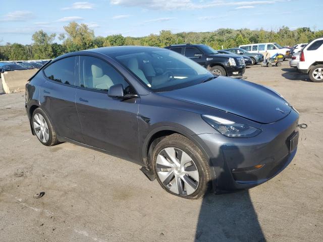 VIN 7SAYGAEE2PF868962 2023 Tesla MODEL Y no.4