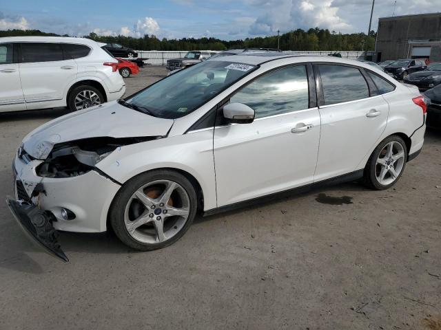 VIN 1FADP3J20EL317271 2014 Ford Focus, Titanium no.1