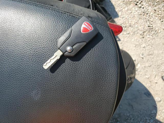2013 DUCATI DIAVEL ZDM13BLW0DB014552