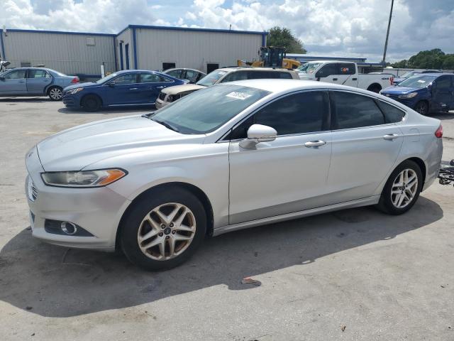 VIN 3FA6P0HR1DR230120 2013 Ford Fusion, SE no.1