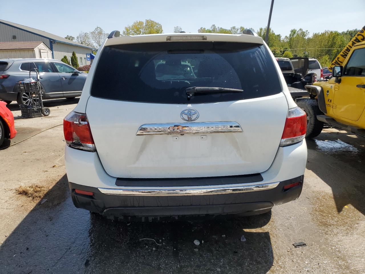 Lot #2840962256 2013 TOYOTA HIGHLANDER