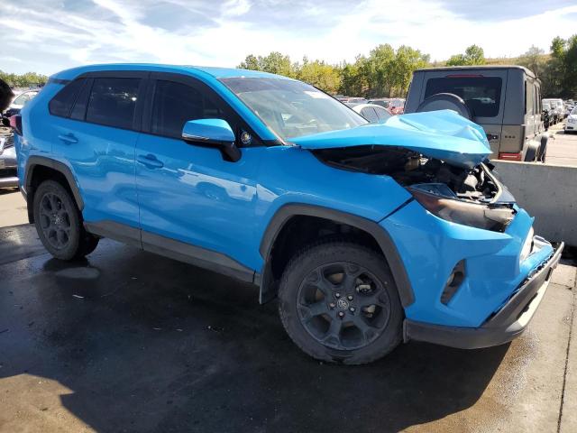 VIN 2T3A1RFV5LC137798 2020 Toyota RAV4, Xle Premium no.4