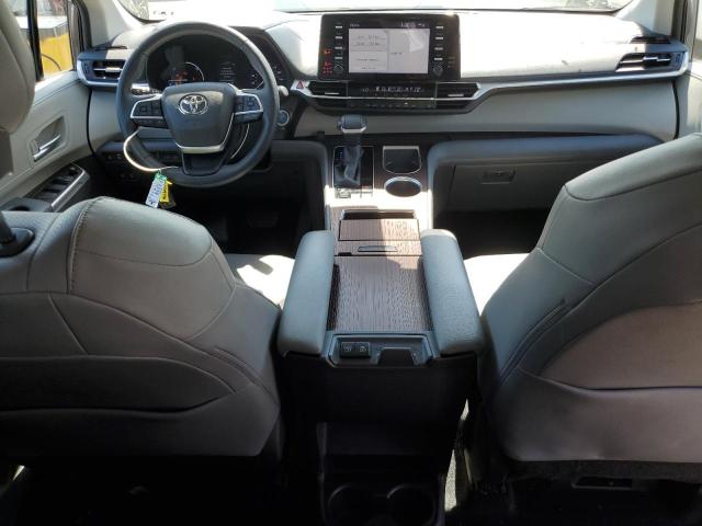 VIN 5TDYRKEC2MS002018 2021 Toyota Sienna, Xle no.8