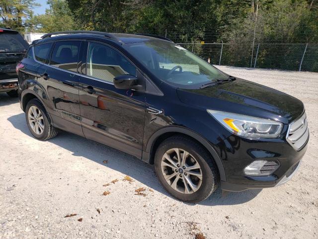 2017 FORD ESCAPE SE - 1FMCU9GD9HUC17920