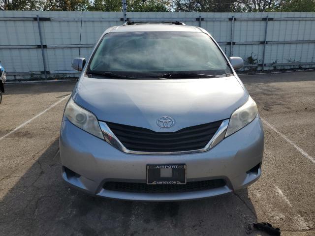 2011 TOYOTA SIENNA LE - 5TDKK3DC1BS137795