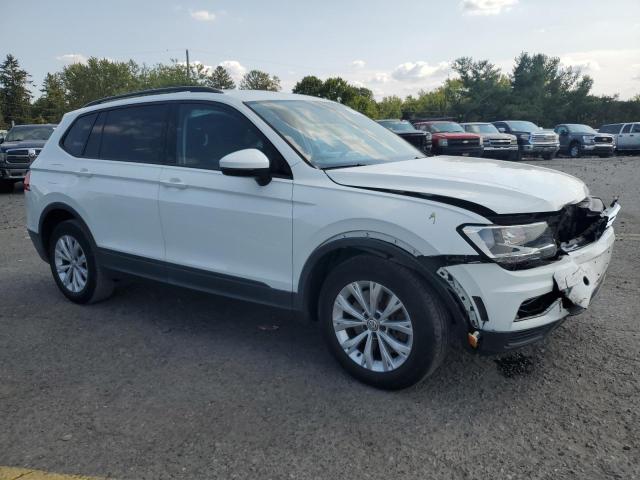 VIN 3VV0B7AX4JM046588 2018 Volkswagen Tiguan, S no.4