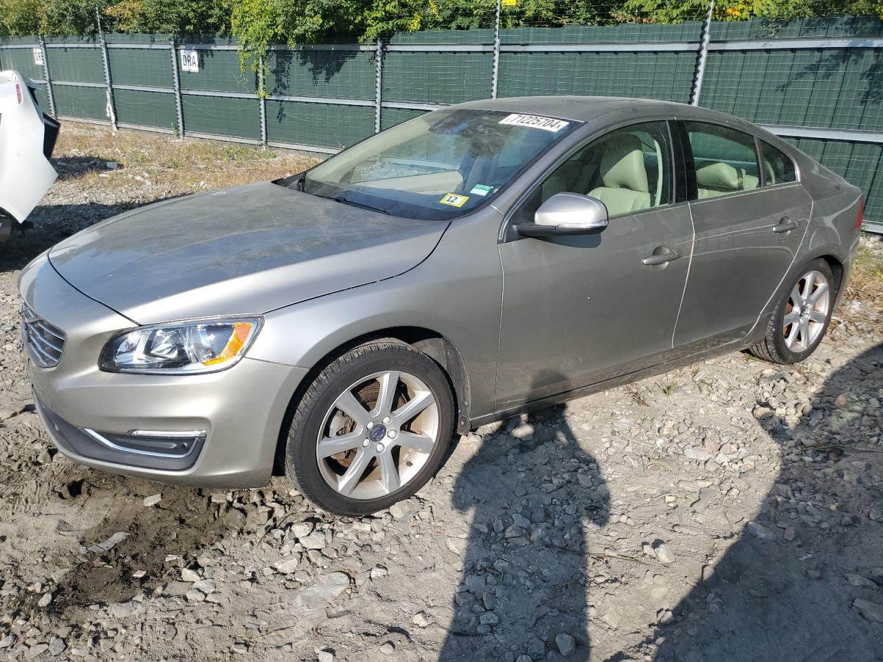 Volvo S60 2016 SV33 Premier