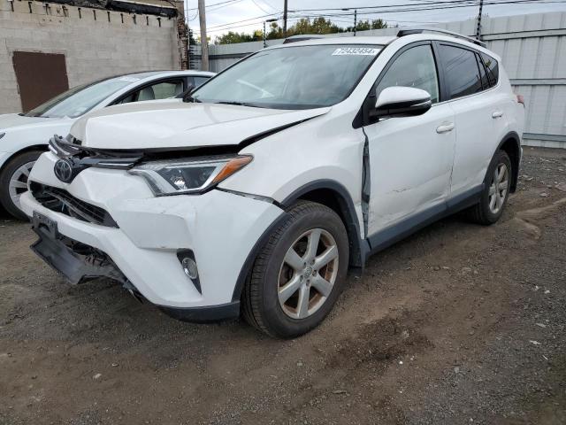 VIN JTMRFREV2JD240370 2018 Toyota RAV4, Adventure no.1