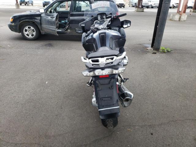 2014 BMW R1200 RT - WB10A1300EZ190073