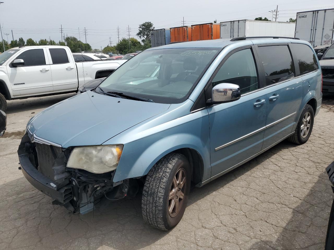 Chrysler Town and Country 2010 RT