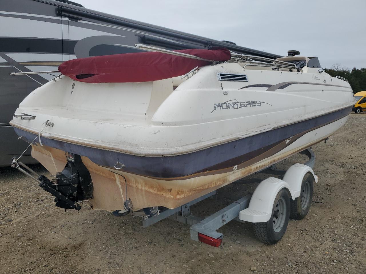 Lot #2979157974 1997 MONT BOAT/TRLR