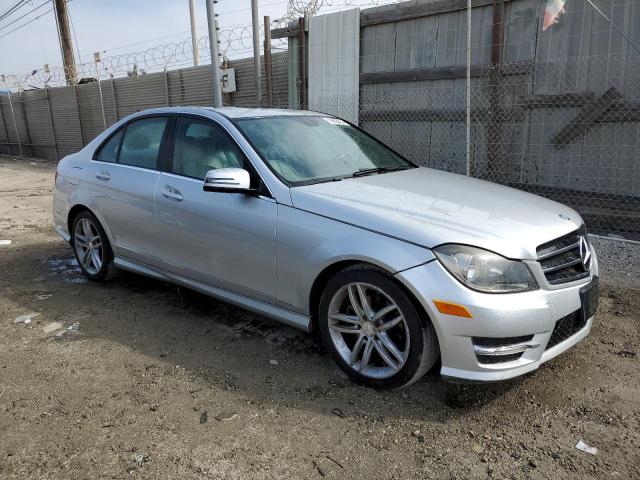 VIN WDDGF4HB6EG239244 2014 Mercedes-Benz C-Class, 250 no.4