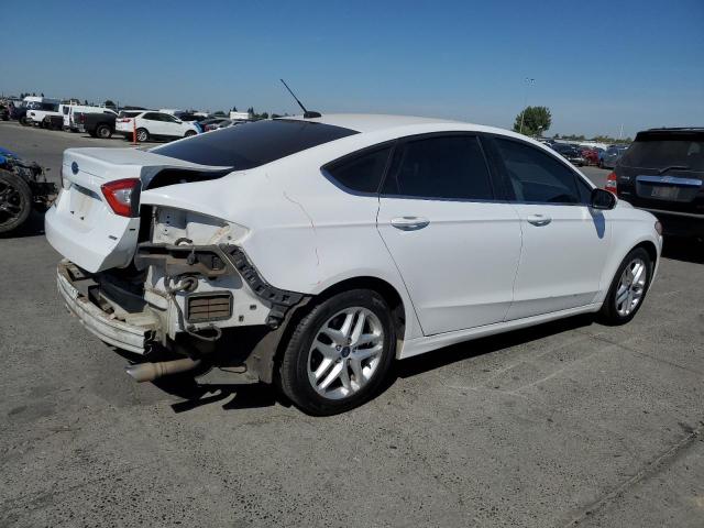 VIN 3FA6P0H77GR330015 2016 Ford Fusion, SE no.3