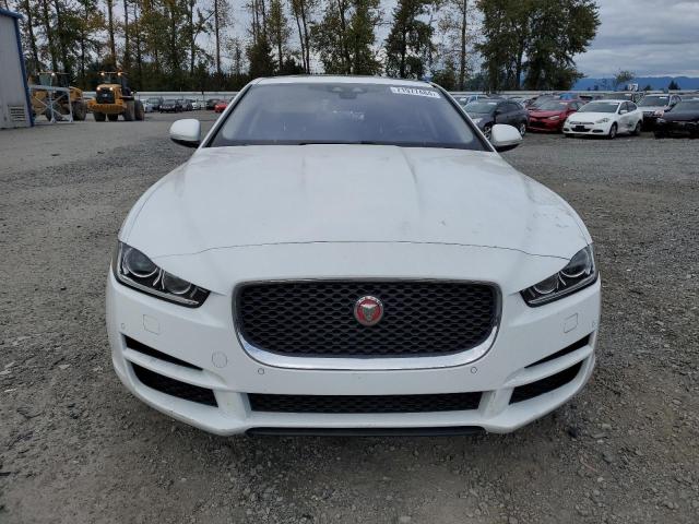 VIN SAJAK4BV0HA948727 2017 Jaguar XE, Prestige no.5