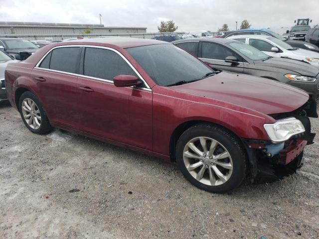 VIN 2C3CCARG4FH899710 2015 Chrysler 300, Limited no.4