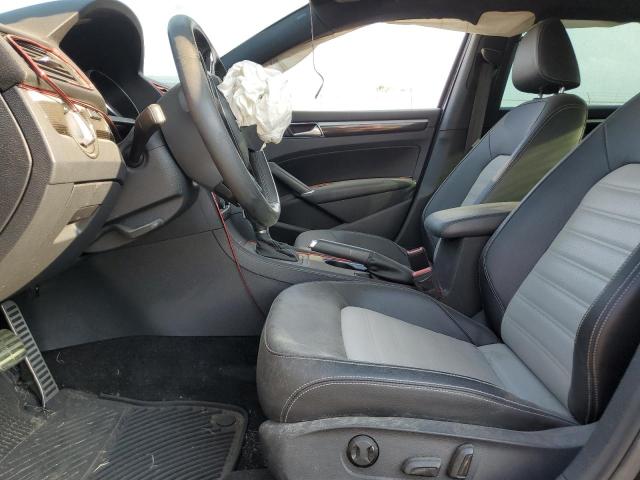 2018 VOLKSWAGEN PASSAT GT 1VWJM7A34JC038001