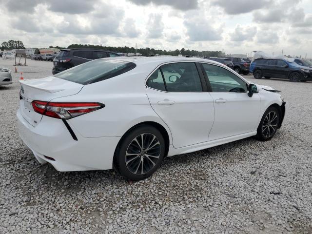 2018 TOYOTA CAMRY L - 4T1B11HK0JU542724