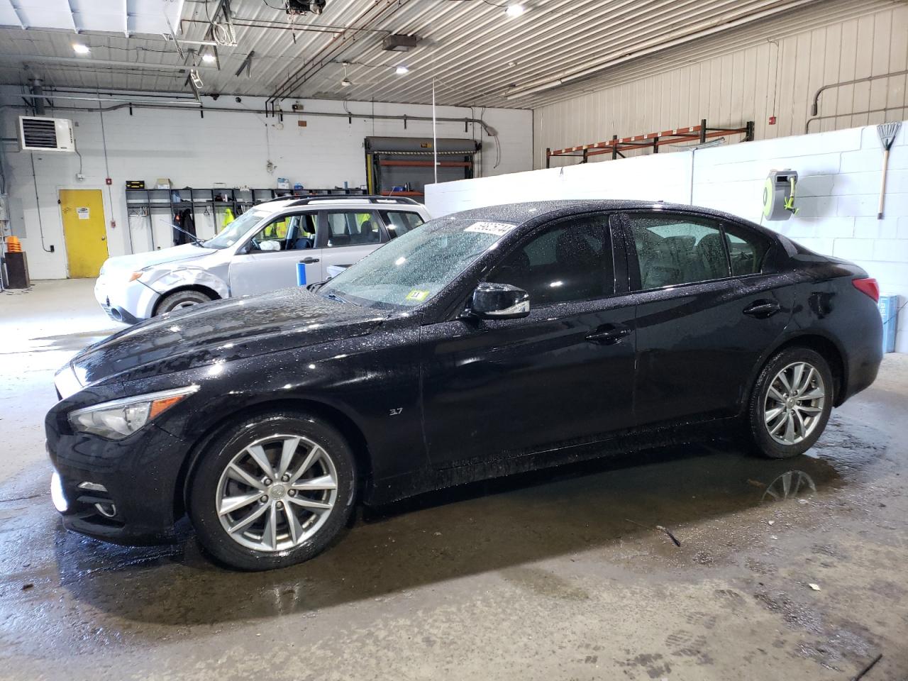 Infiniti Q50 2015 