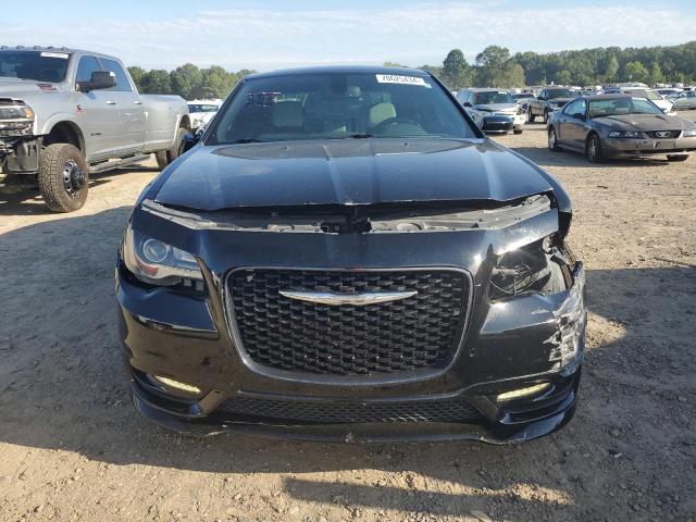 VIN 2C3CCAGG8JH141669 2018 CHRYSLER 300 no.5