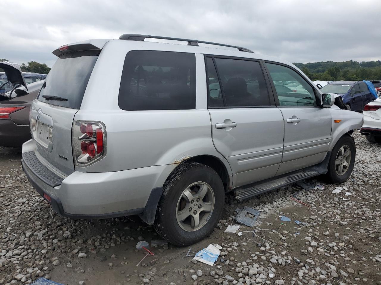 HONDA PILOT EXL 2007 silver 4dr spor gas 5FNYF185X7B009159 photo #4