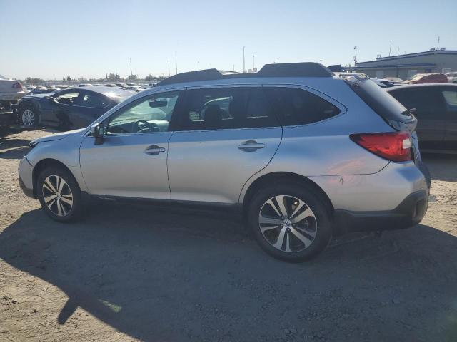 VIN 4S4BSENC2J3263606 2018 Subaru Outback, 3.6R Lim... no.2