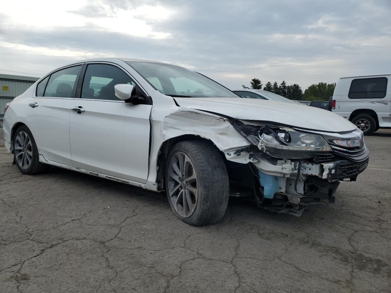 Lot #3030635101 2016 HONDA ACCORD SPO