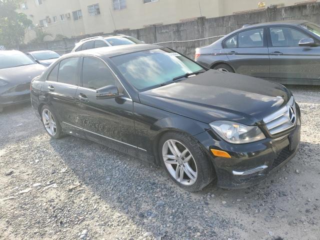 VIN WDDGF8AB9DA795437 2013 Mercedes-Benz C-Class, 3... no.4