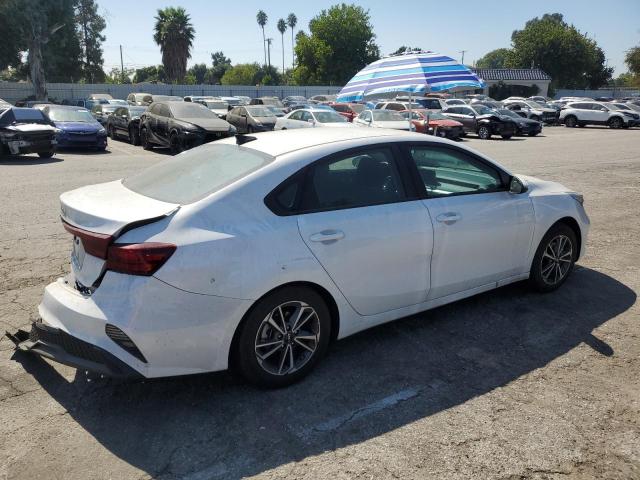 VIN 3KPF24AD4PE579623 2023 KIA Forte, LX no.3